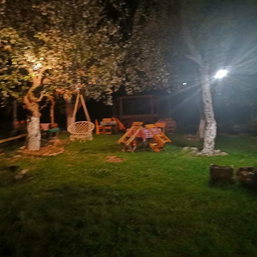 Etno Konak Angela Hotel Kalna Luaran gambar