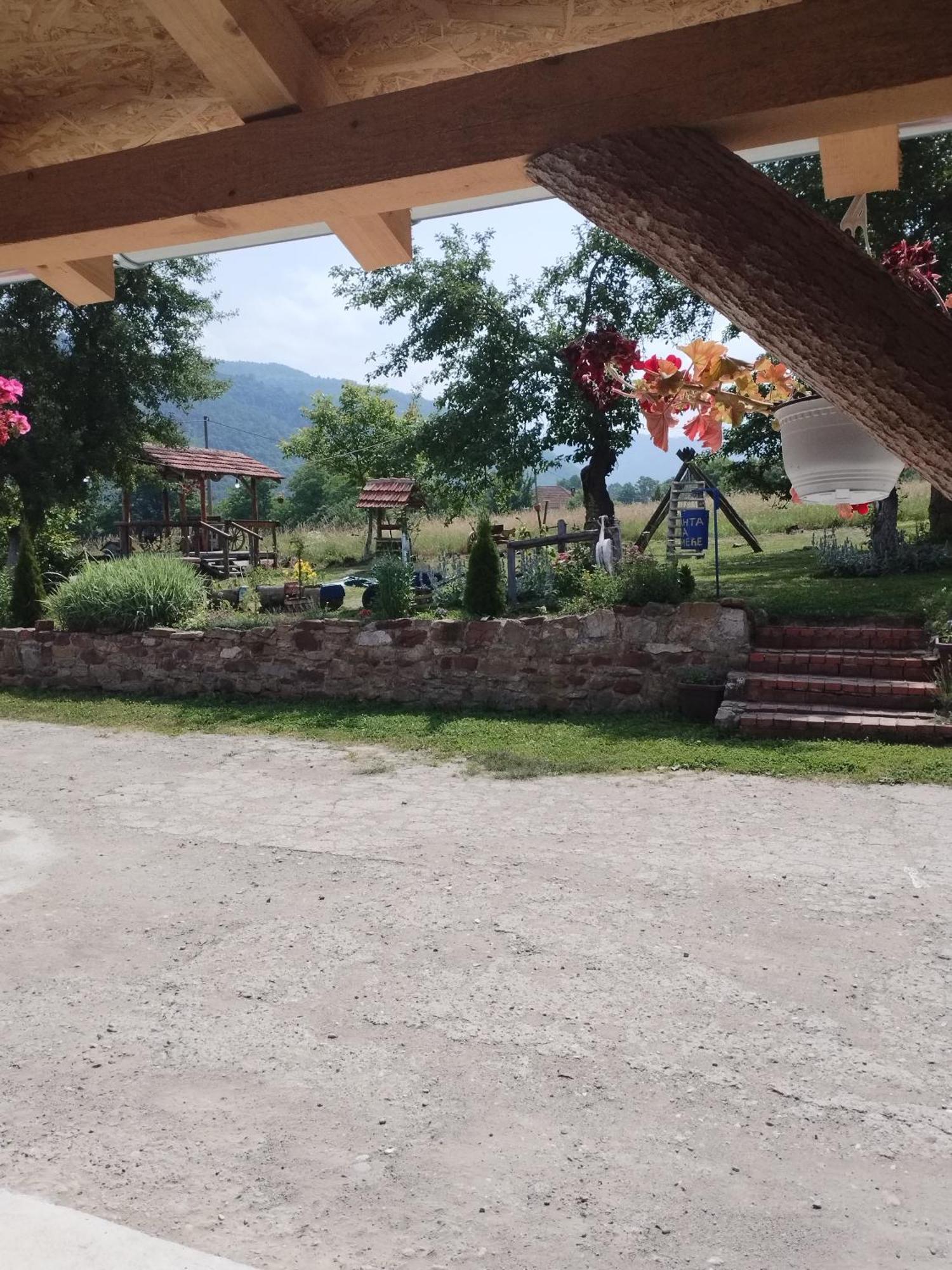 Etno Konak Angela Hotel Kalna Luaran gambar