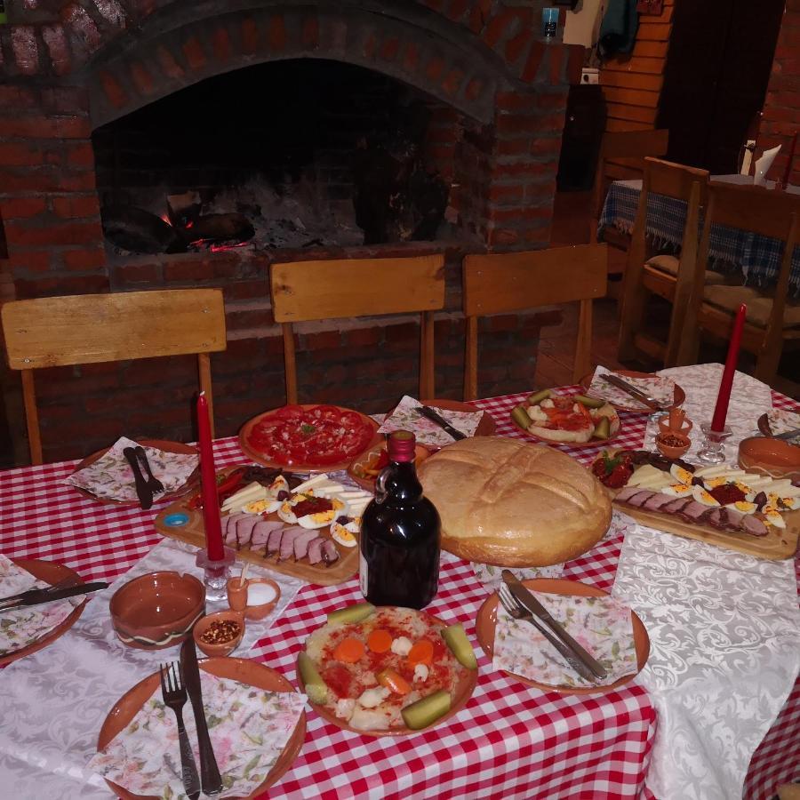 Etno Konak Angela Hotel Kalna Luaran gambar
